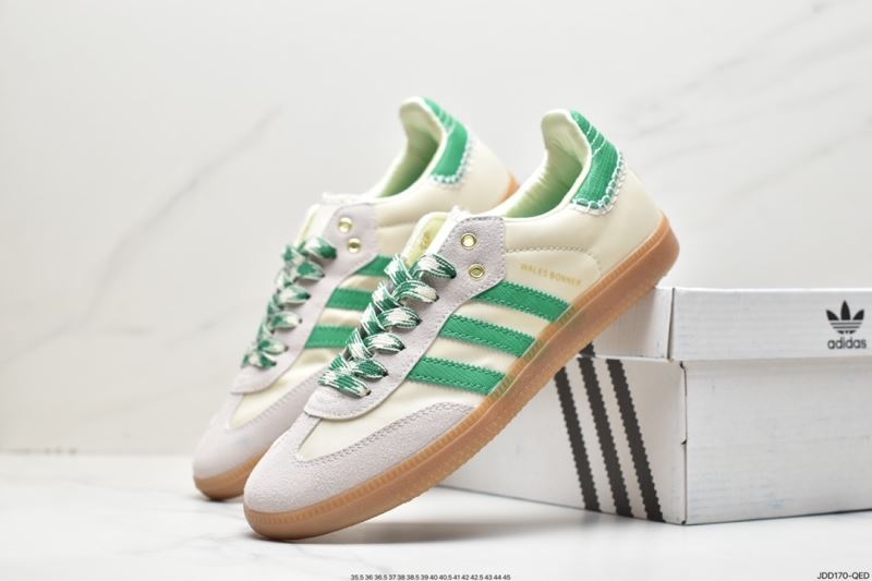 Adidas Sneakers